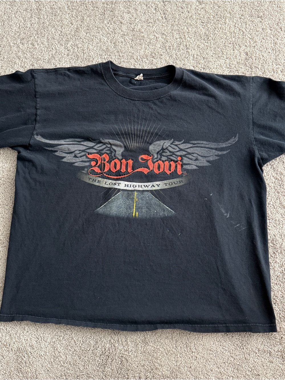 Bon Jovi Lost Highway Tour 2008 T Shirt XL Boxy Fit 26x27 Distressed Rock Tee